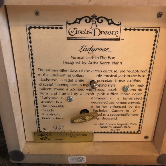 Musical Jack-in-the-box - Picture 6 of 6